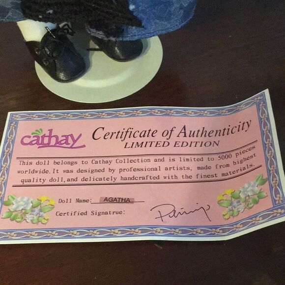 Cathay Collection Porcelain  Grandma Doll - Picture 11 of 11